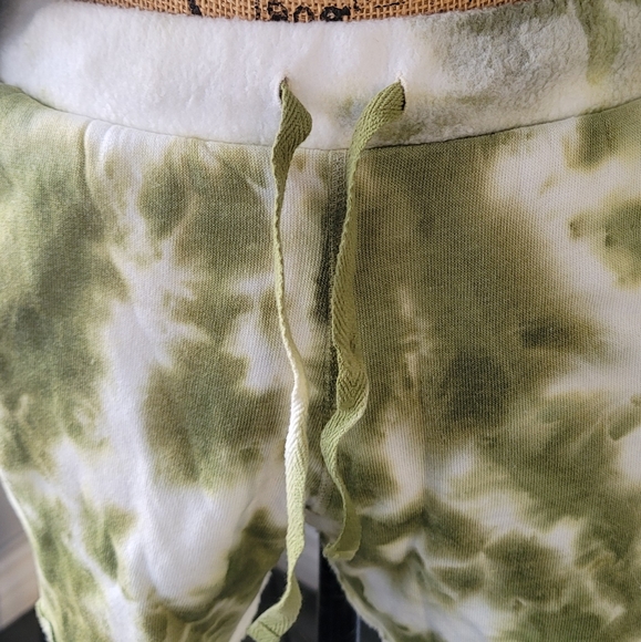 Free People Lounge Set - Picture 9 of 11